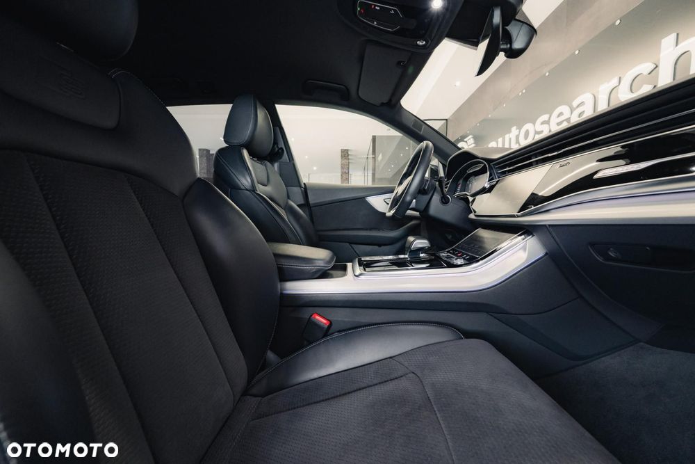 Audi Q8 50 TDI mHEV Quattro Tiptronic - 33