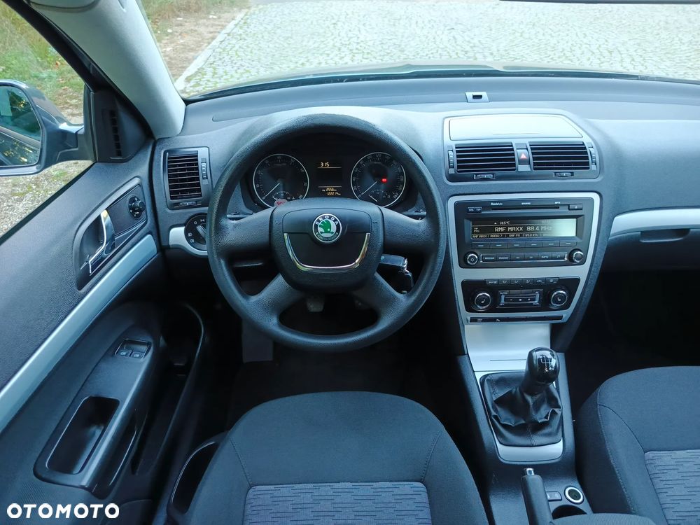 Skoda Octavia 1.4 TSI IMPULS EDITION - 9