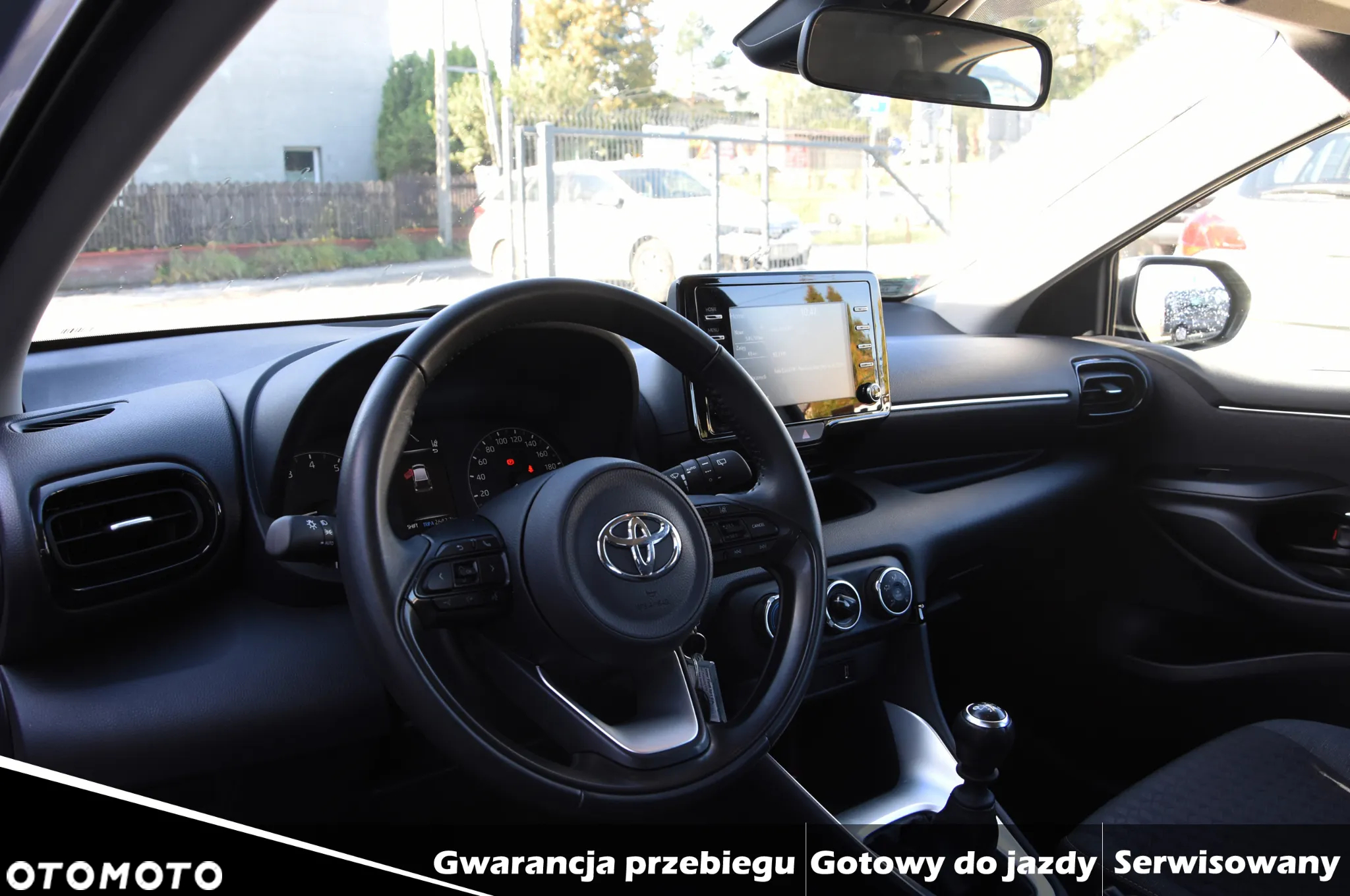 Toyota Yaris 1.5 Comfort - 12