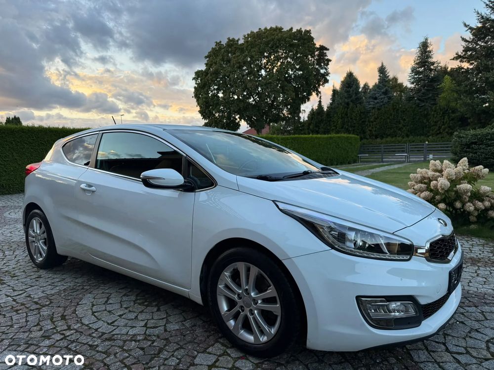 Kia ProCeed 1.6 crdi XL - 1