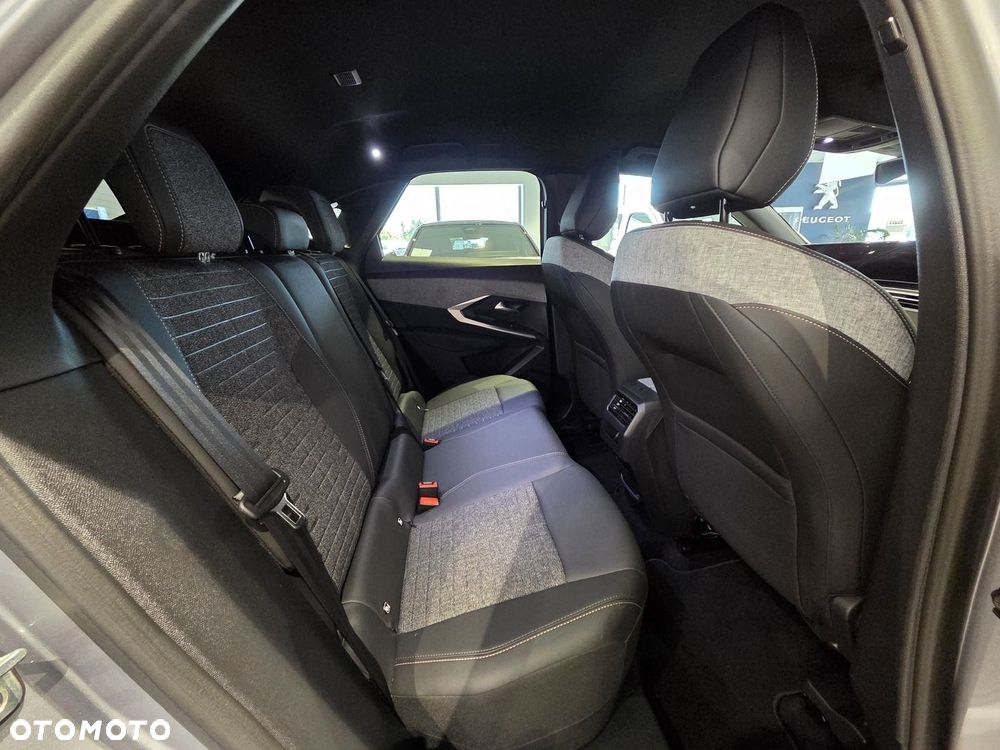Peugeot 3008 - 8