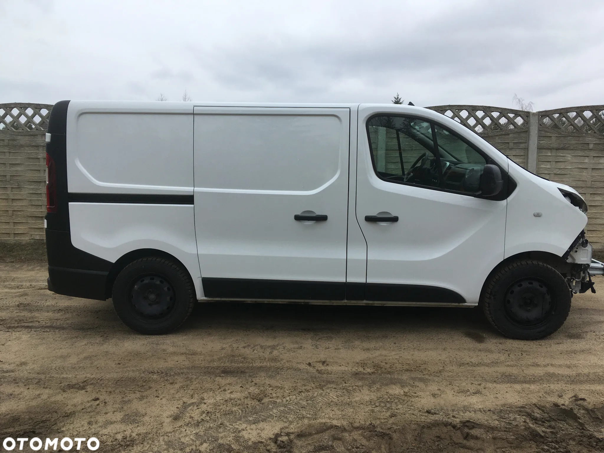 Renault TRAFIC - 3