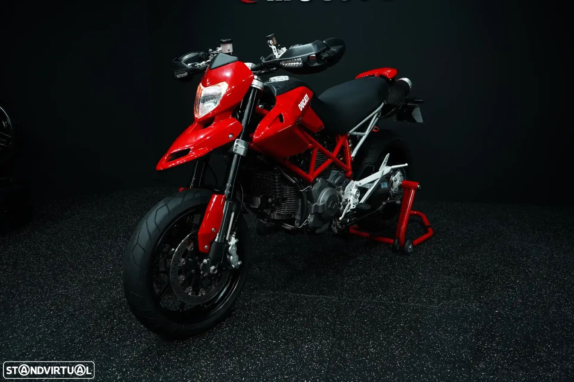 Ducati Hypermotard - 10