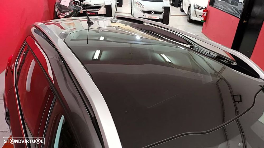 Peugeot 2008 1.2 PureTech Allure - 11