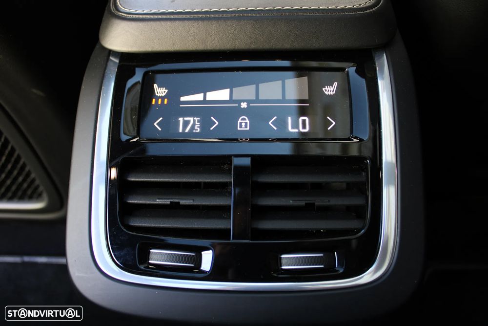 Volvo V90 D5 AWD Geartronic R Design - 47