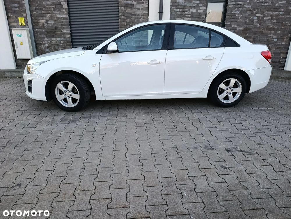 Chevrolet Cruze 1.8 LTZ - 3