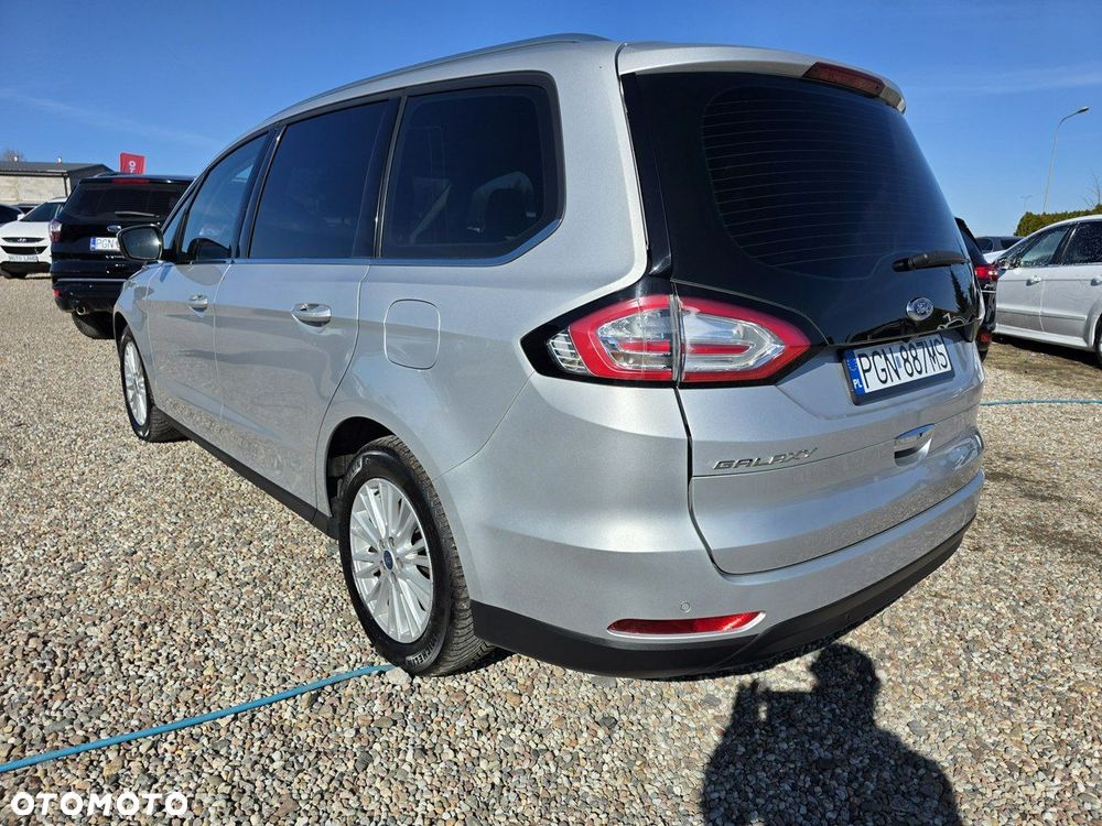 Ford Galaxy - 19