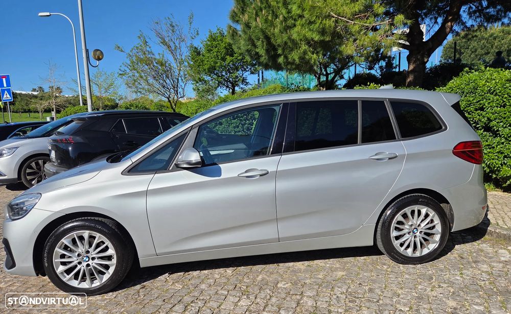 BMW 216 Gran Tourer i 7L Line Luxury - 10