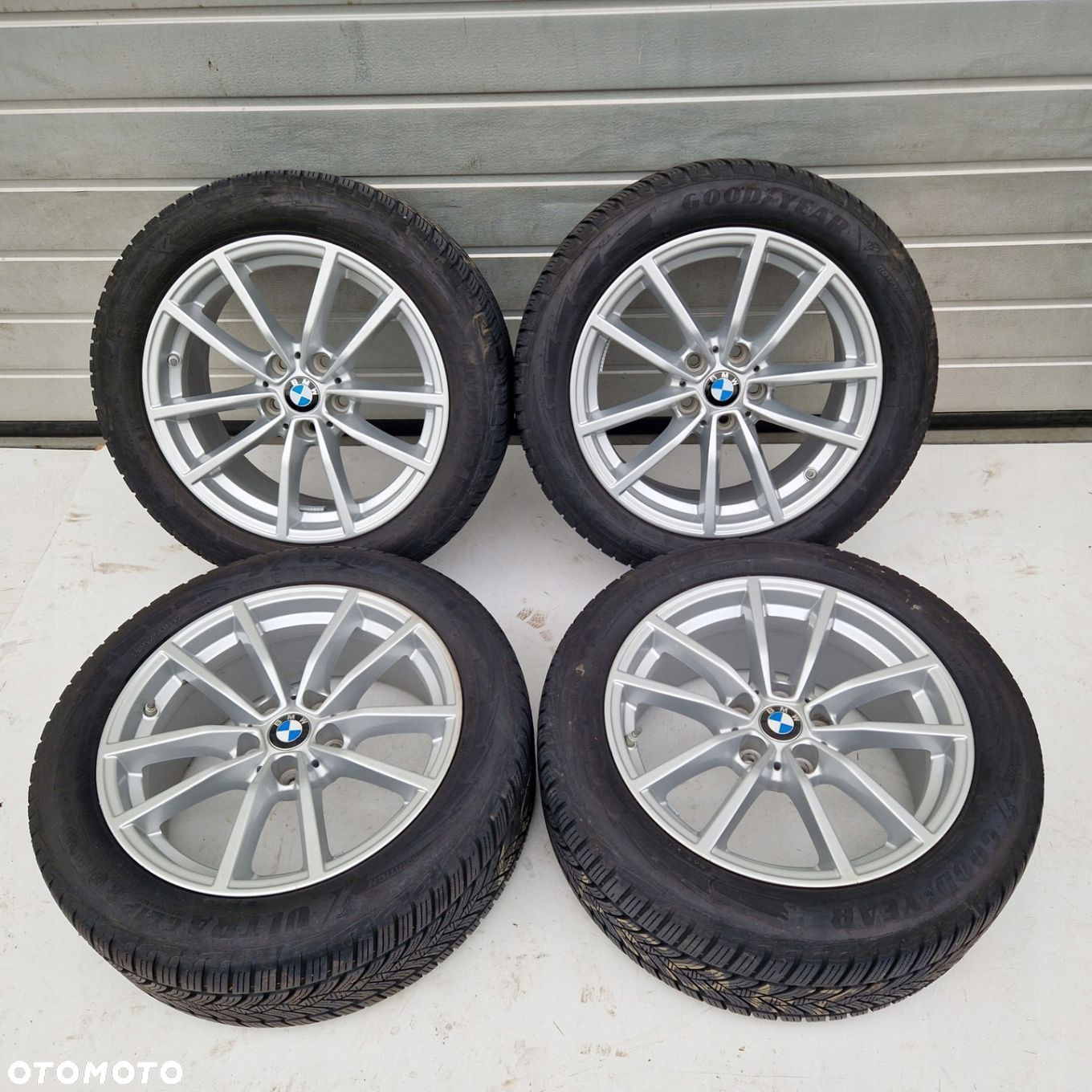 BMW G20 G21 G22 G23 5X112 225/50R17 ET30 - 1