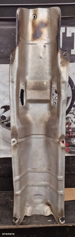 OSŁONA TERMICZNA WYDECHU 13119709 OPEL ASTRA H - 1