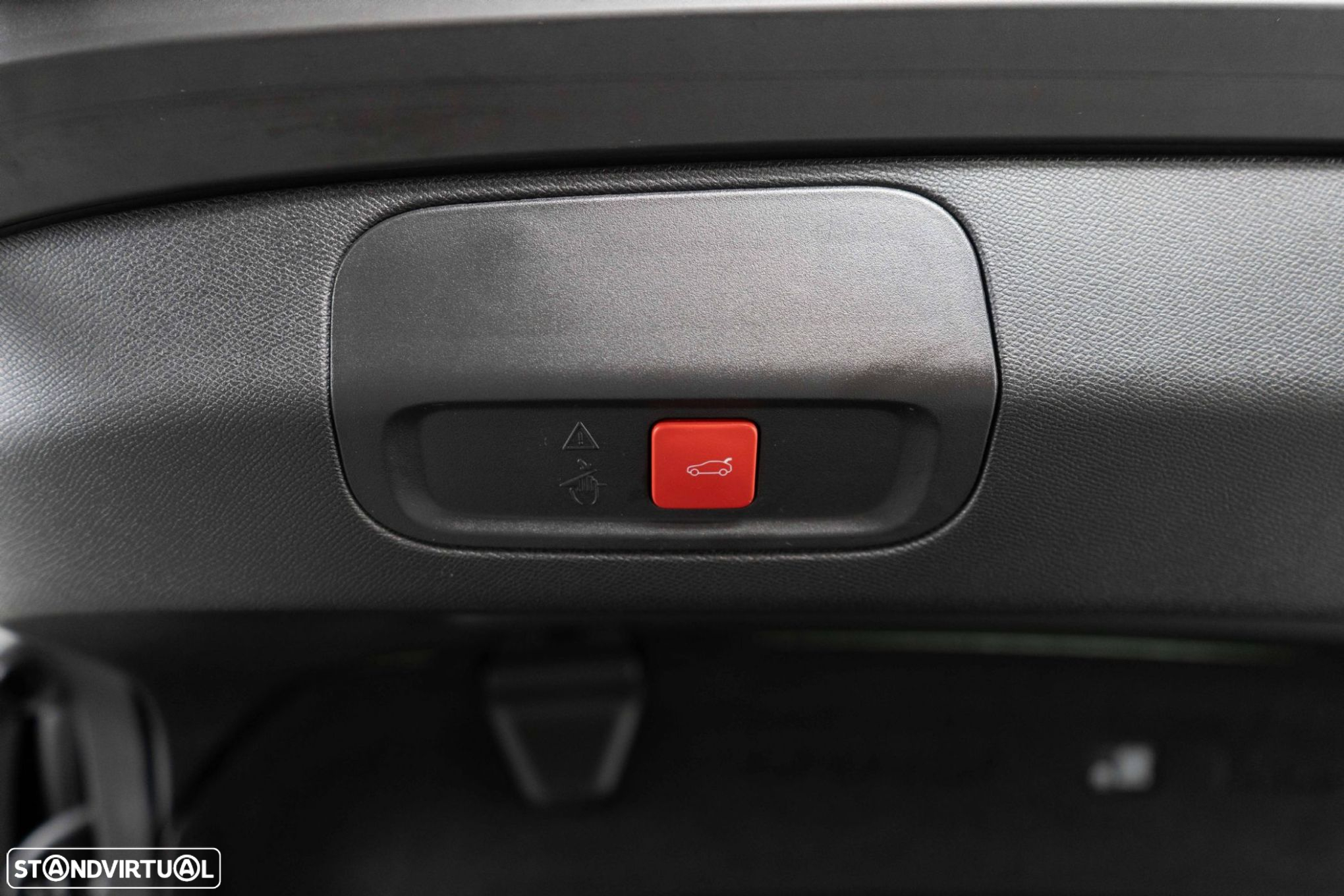 Peugeot 408 1.6 Hybrid GT e-EAT8 - 15