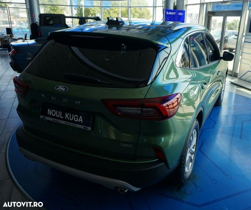 Ford Kuga 1.5 EcoBoost A8 FWD Titanium - 3
