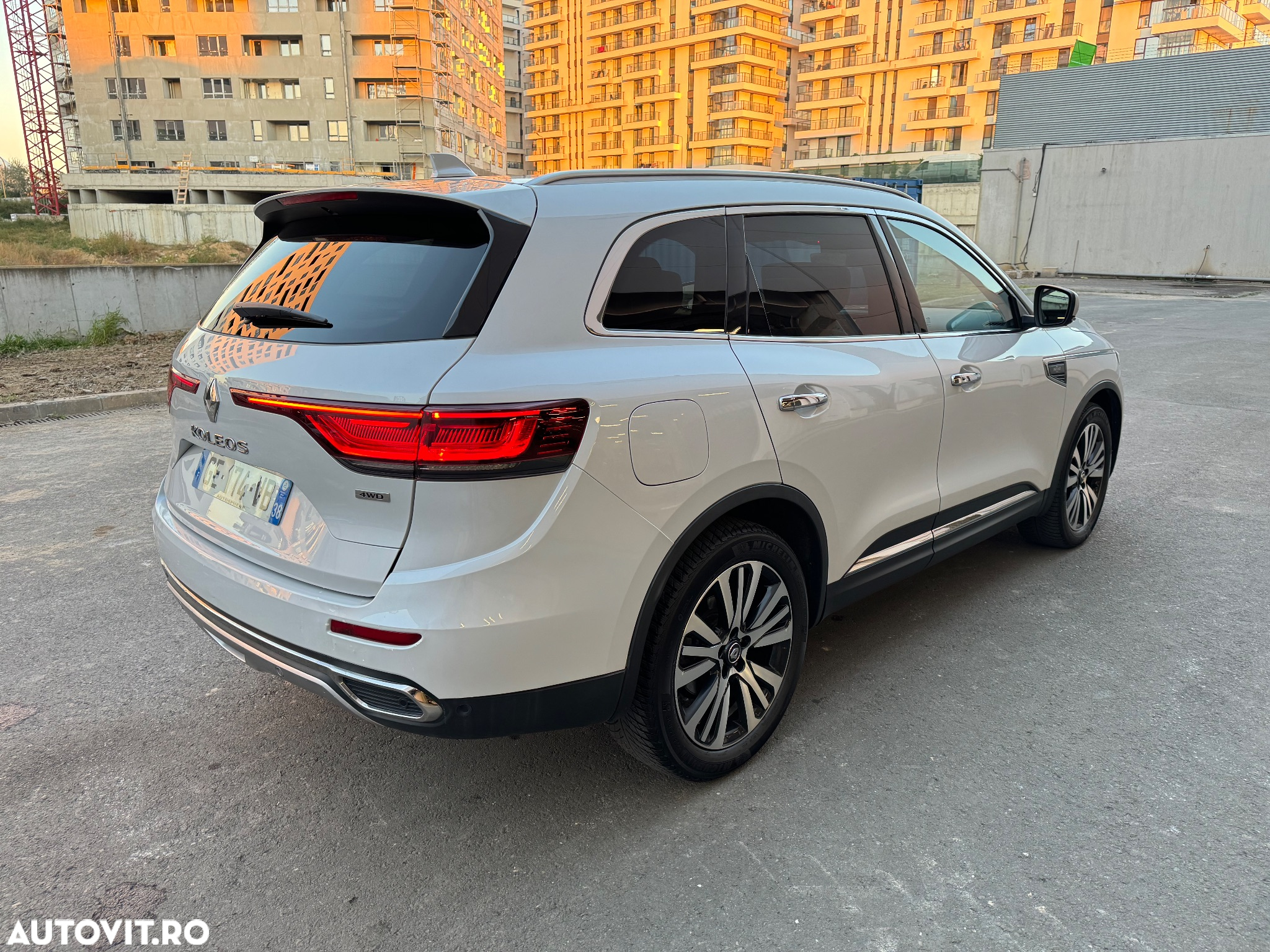 Renault Koleos BLUE dCi 185 4WD X-tronic INITIALE PARIS - 3