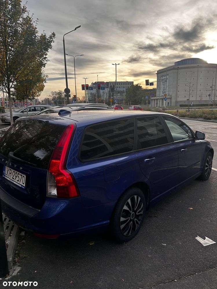 Volvo V50 2.0D Momentum - 5