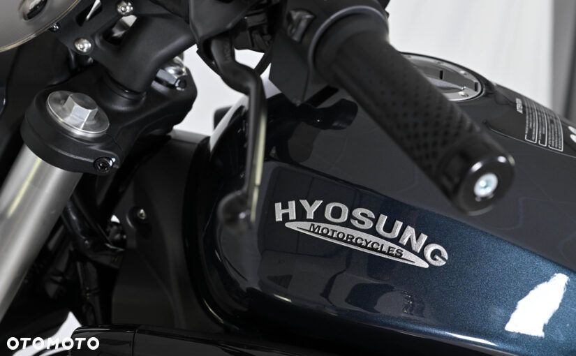 Hyosung GV - 16