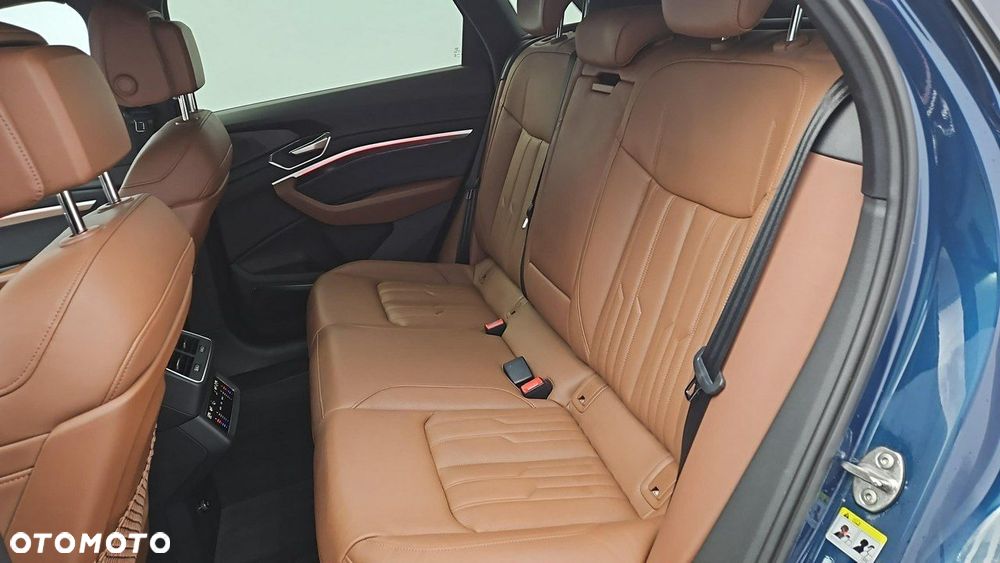 Audi e-tron 55 Quattro - 22