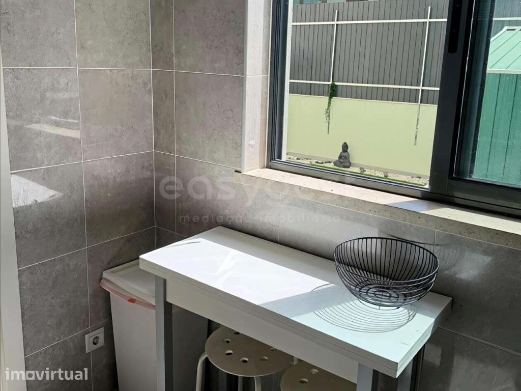 Apartamento exclusivo com Logradouro Privativo em Alvalade - Grande imagem: 4/16