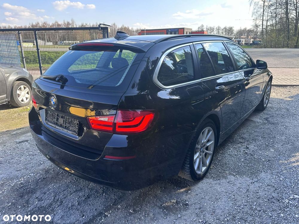 BMW Seria 5 520d Sport-Aut - 7