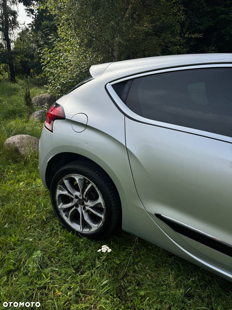 Citroën DS4 2.0 HDi SportChic - 23