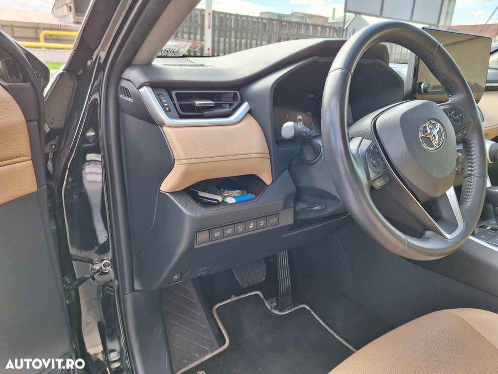 Toyota RAV4 2.5 VVT-iE 4x4 Luxury Premium - 13
