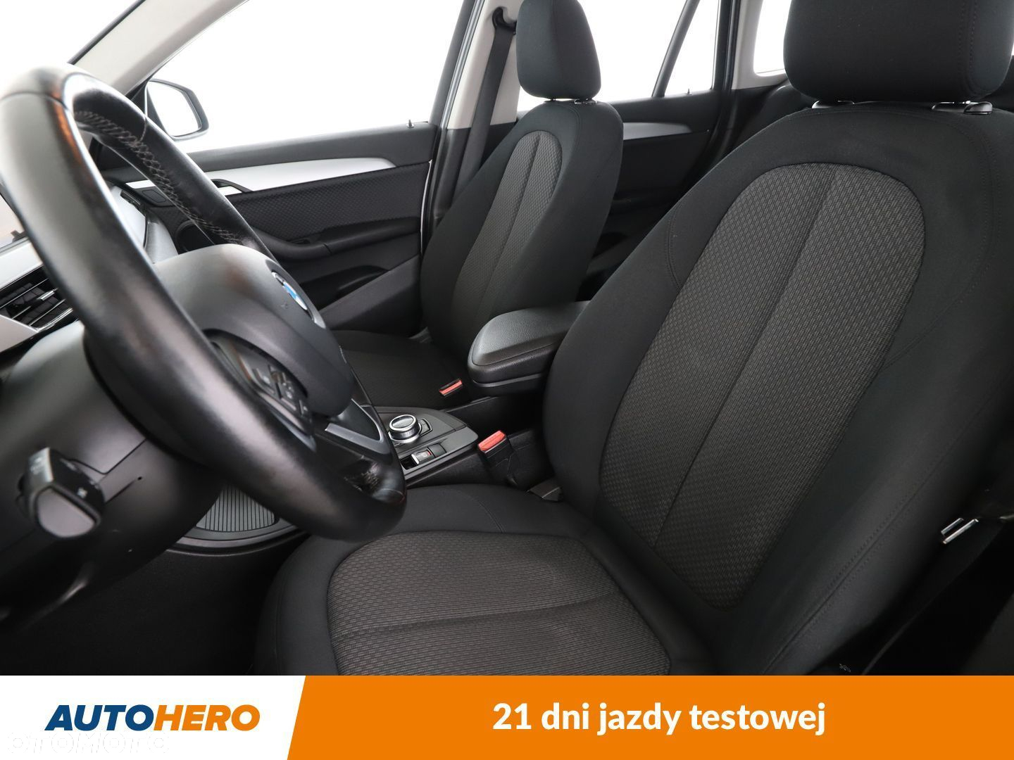 BMW X1 - 10