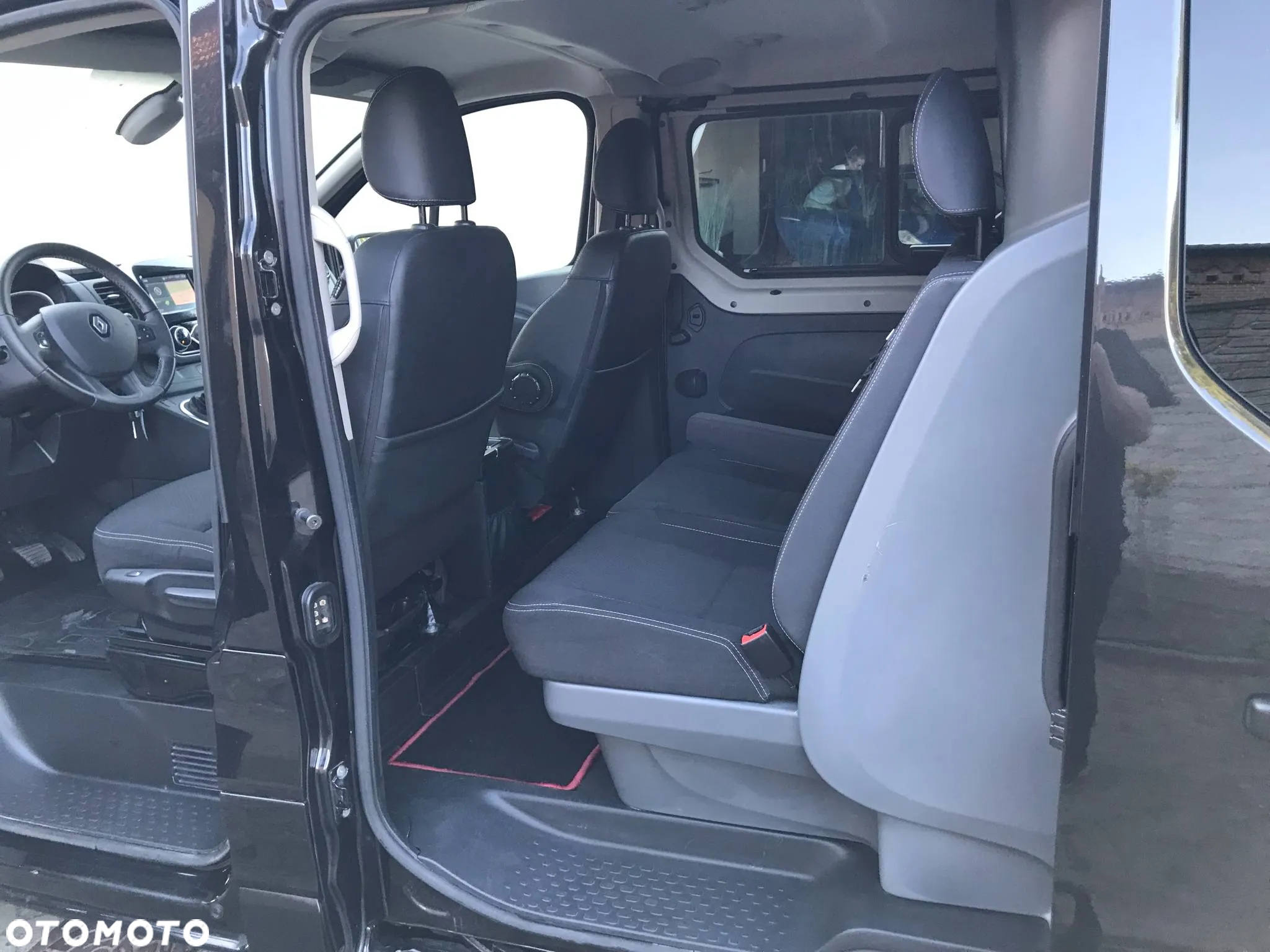 Renault Trafic - 18