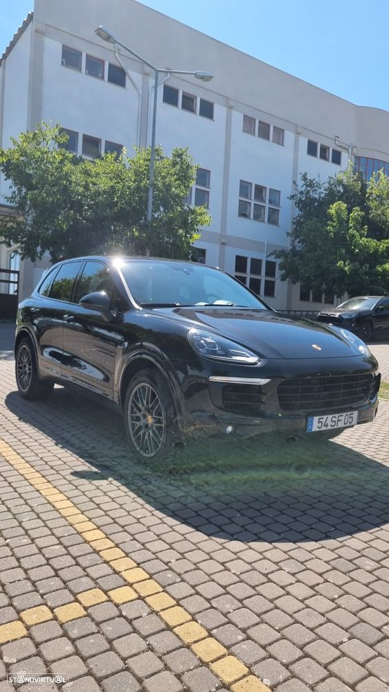 Porsche Cayenne Platinum Edition - 9