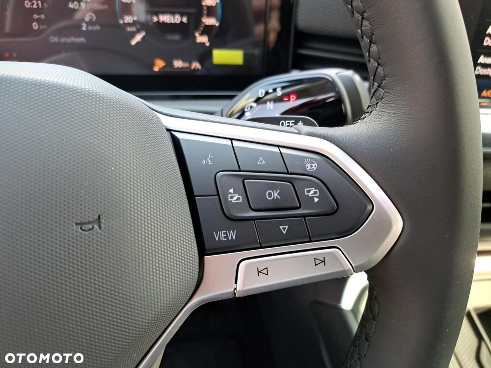 Volkswagen T-Roc - 22