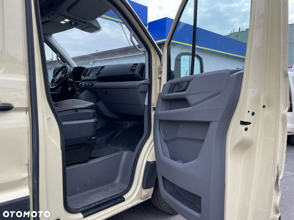 Volkswagen Crafter - 25