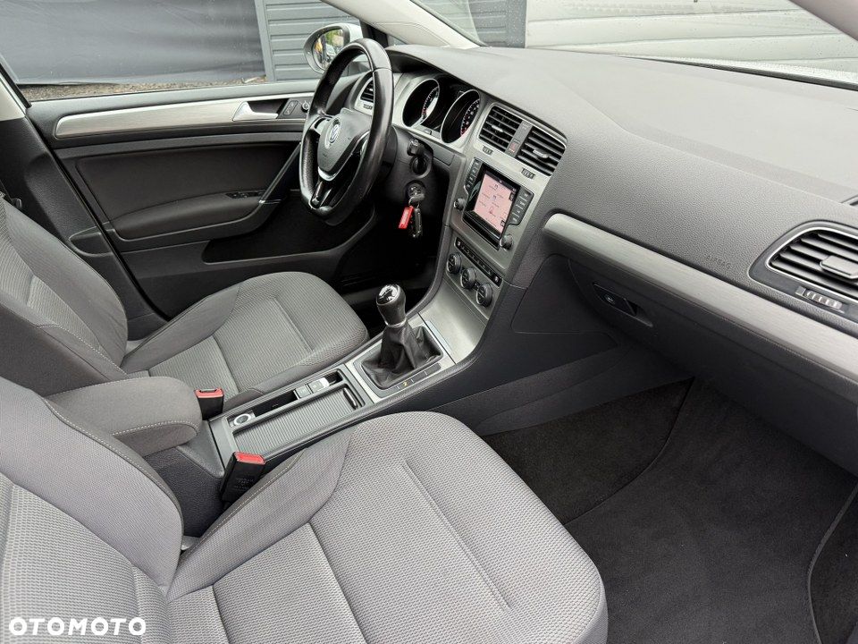 Volkswagen Golf 1.4 TSI (BlueMotion Technology) Highline - 30
