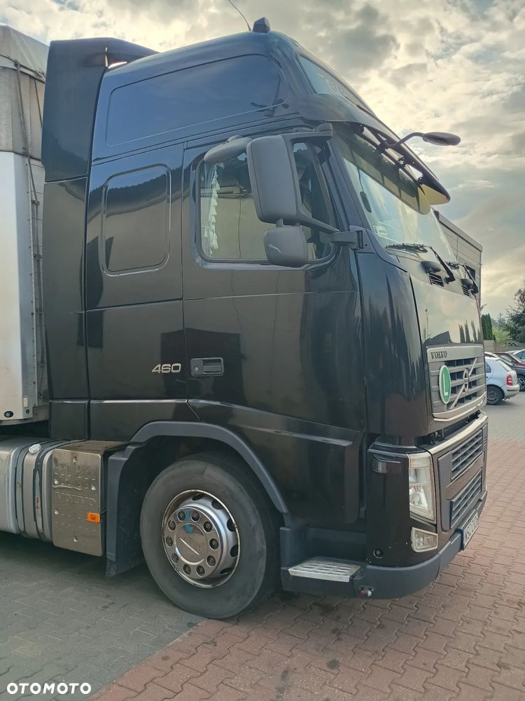 Volvo - 2