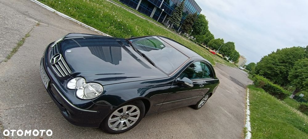 Mercedes-Benz CLK - 6