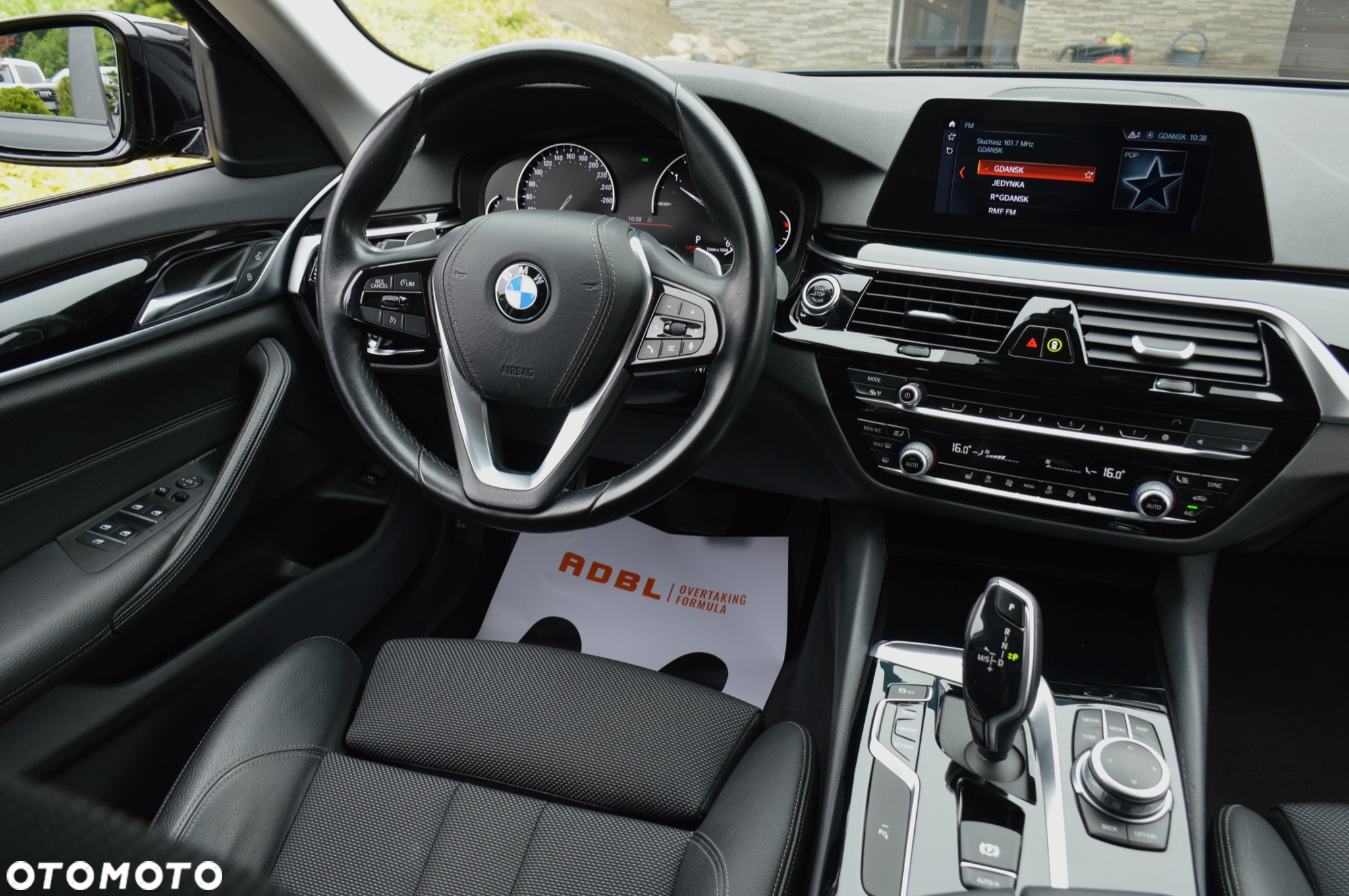 BMW Seria 5 520d xDrive Sport Line sport - 19