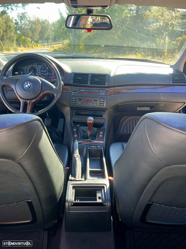 BMW 320 i - 11