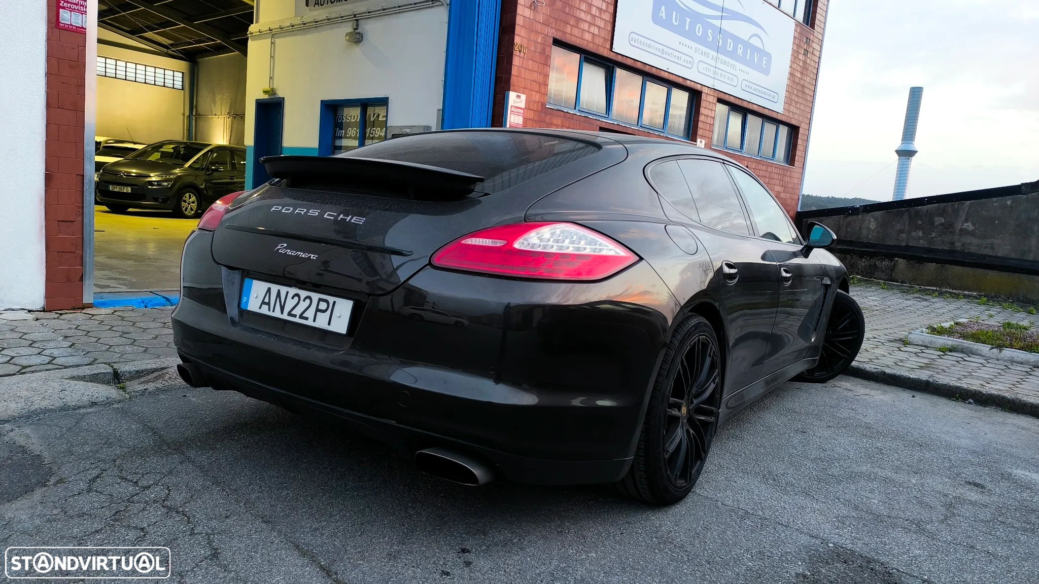 Porsche Panamera Platinum Edition PDK - 8
