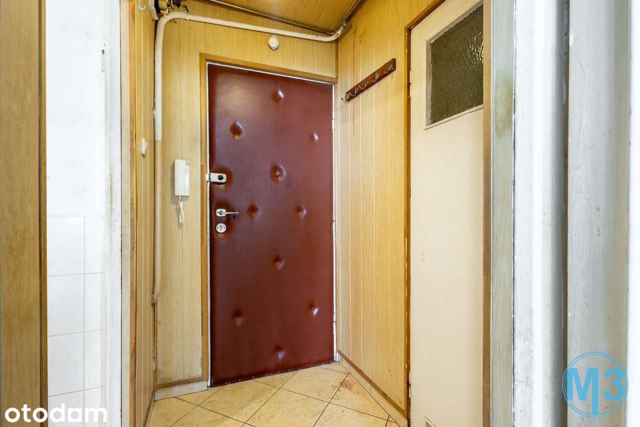 Zainwestuj w centrum! 34 m² do remontu, 2. piętro, niski czynsz.