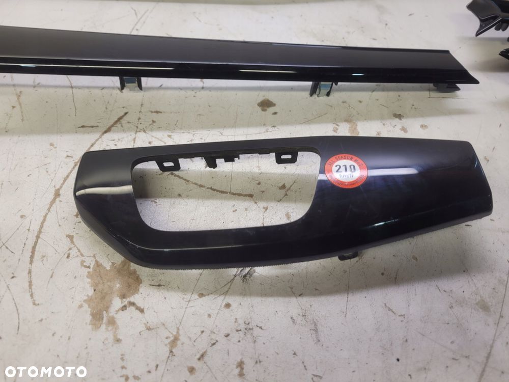 LISTWY DEKORY DEKOR PIANO BLACK AUDI A4 B9 A5 8W1 - 2