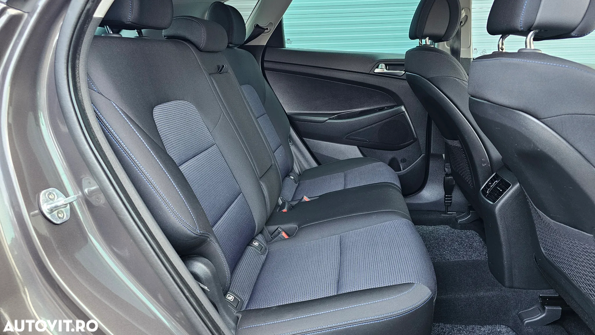 Hyundai Tucson blue 1.7 CRDi 2WD DCT Passion Plus - 34