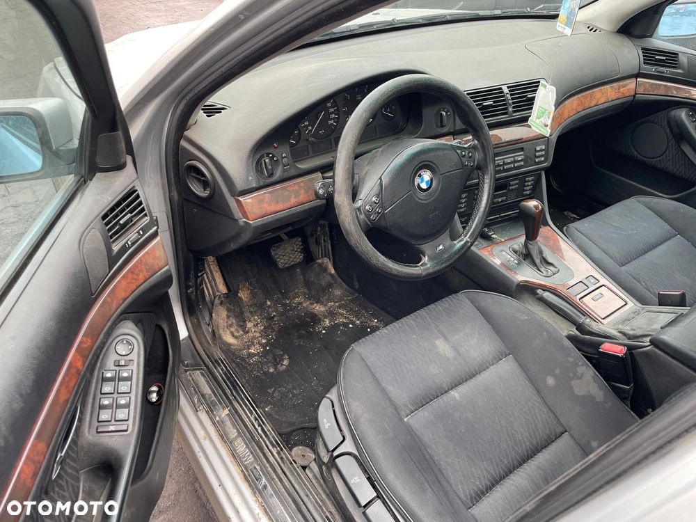 BMW 5 E39 Auto na części Kolor: TITANSILBER METALLIC (354) - 5