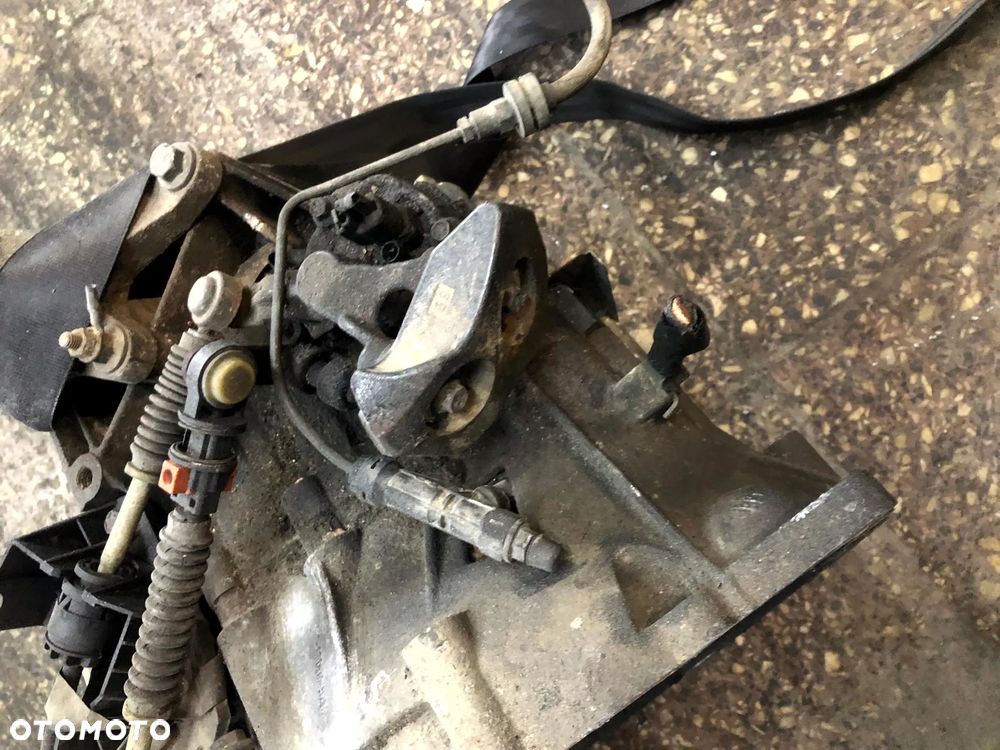 SKRZYNIA BIEGÓW FORD FIESTA  2.0 D 3S7R-7F096-DC - 5