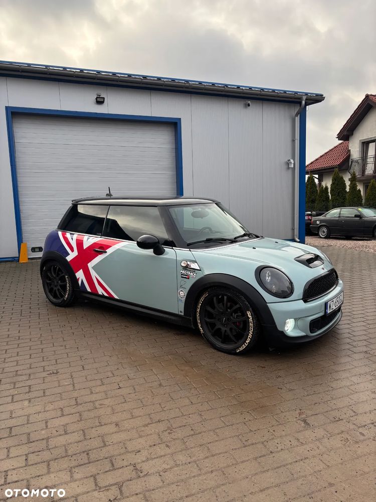 MINI Cooper S - 1