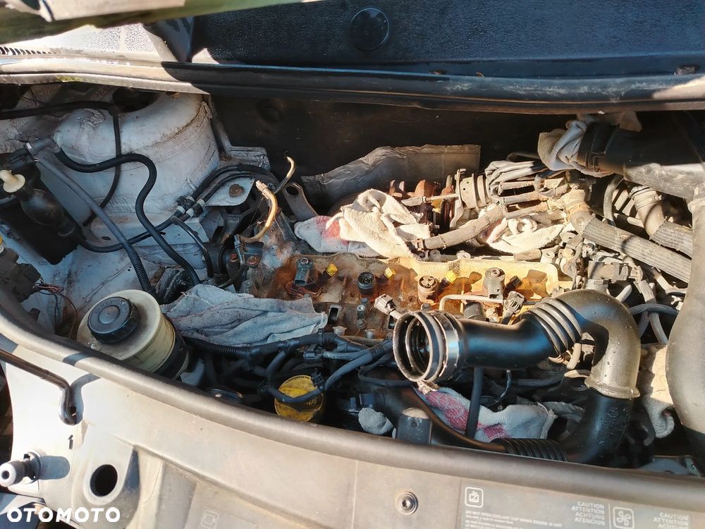 Silnik 2.0 CDTI Dci M9R Euro 5 - 1