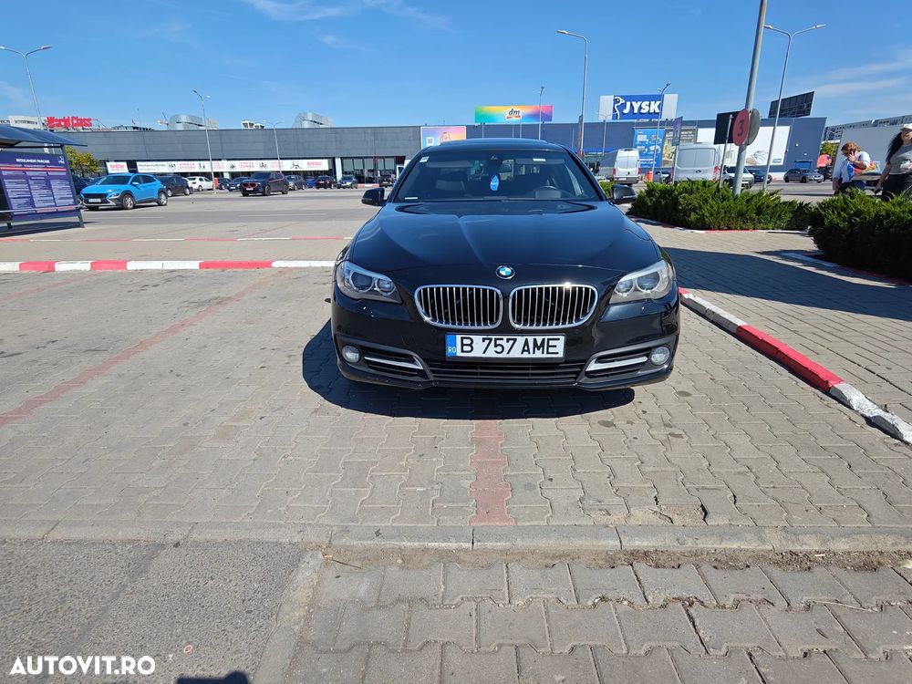 BMW Seria 5 530d xDrive Aut. Modern Line - 1