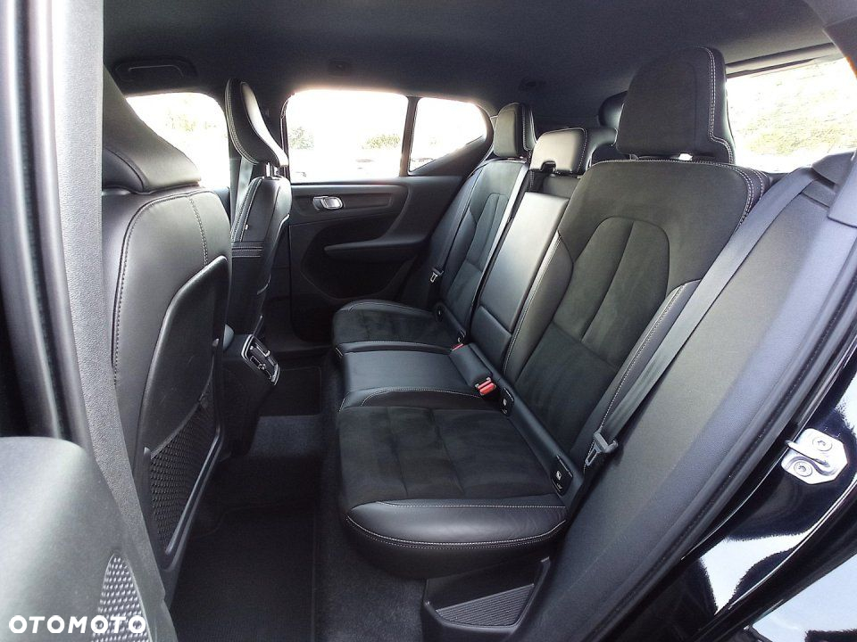 Volvo XC 40 - 11