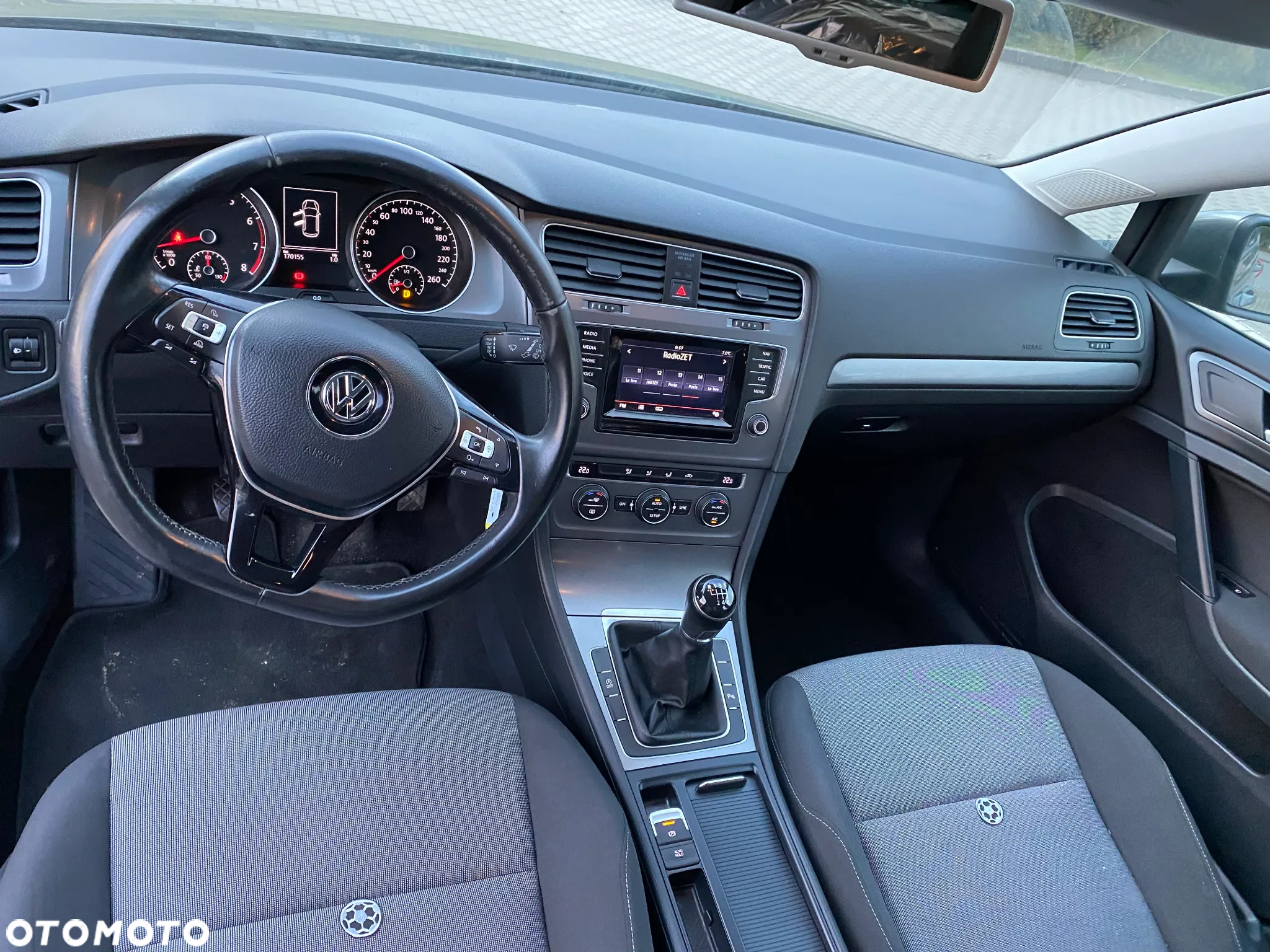 Volkswagen Golf VI 1.2 TSI BlueMot Comfortline - 5