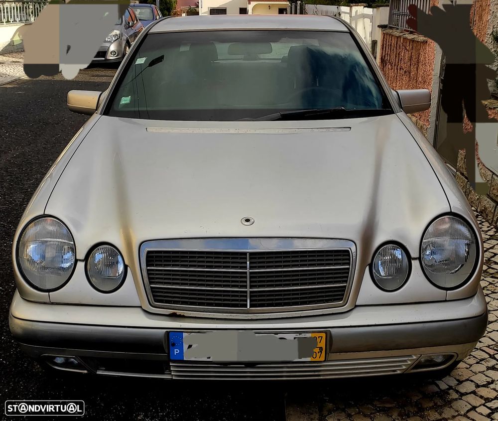 Mercedes-Benz E 290 TD Classic - 1