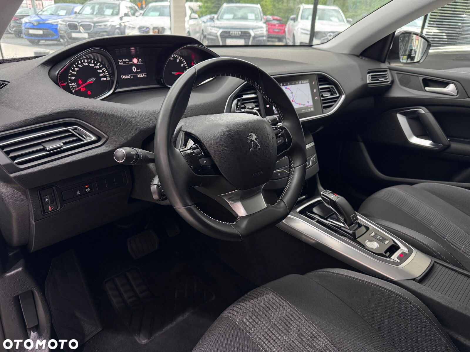 Peugeot 308 1.2 PureTech GPF Allure Pack S&S EAT8 - 8