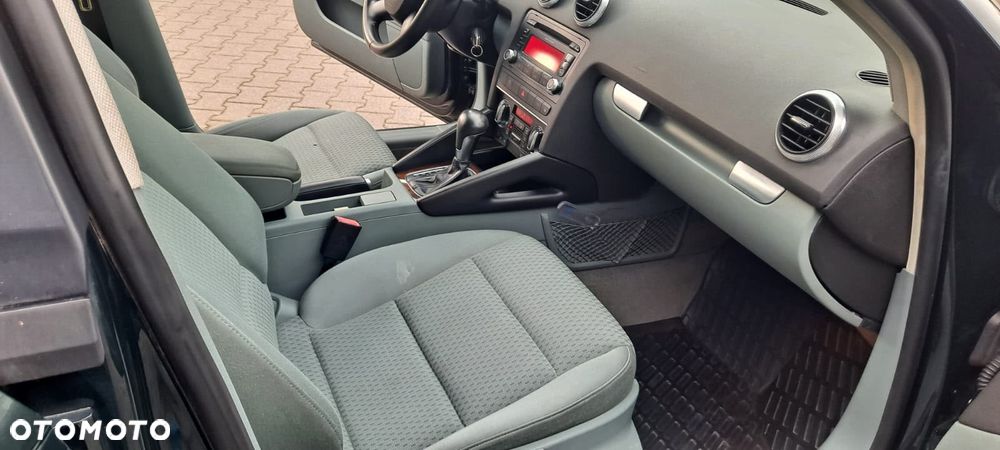 Audi A3 Sportback - 18