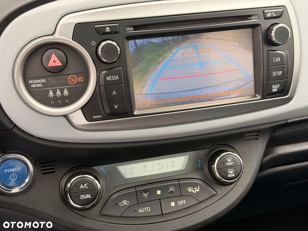 Toyota Yaris - 33