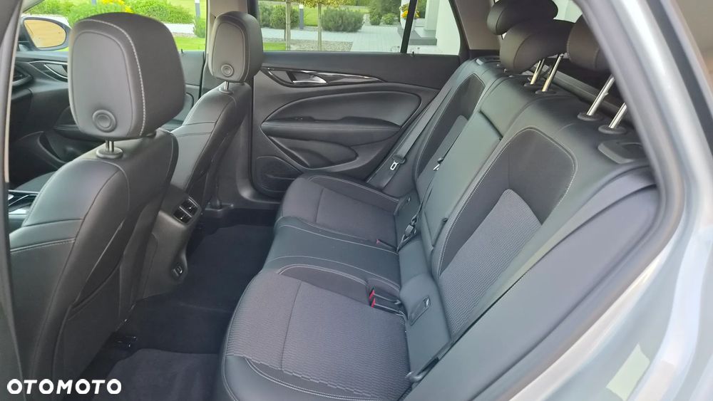 Opel Insignia 2.0 CDTI Elegance S&S - 19